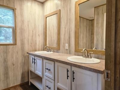 Photo 4 of 24 of home located at 42284 Perkins Nickens Rd Hammond, LA 70403