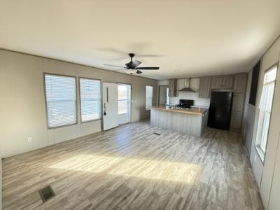 Photo 2 of 8 of home located at 282 Road 5706 Cleveland, TX 77327