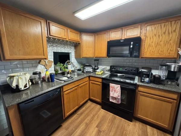 1979 TWIN Manufactured Home