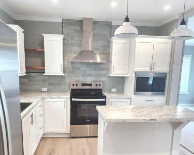 Photo 2 of 26 of home located at 9 Tanglewood Ave. Port Orange, FL 32127