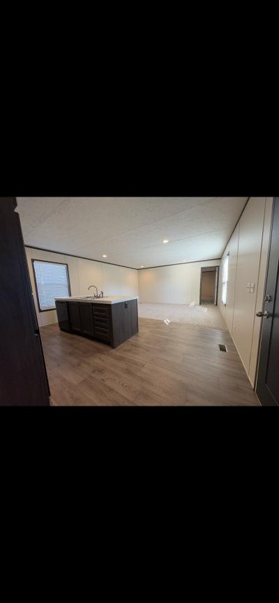 Photo 4 of 5 of home located at 1114 Gaylyn Circle Houston, TX 77073