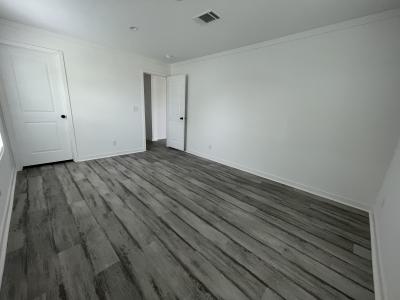 Photo 3 of 14 of home located at 3000 Us Hwy 17/92 W, Lot #64 Haines City, FL 33844