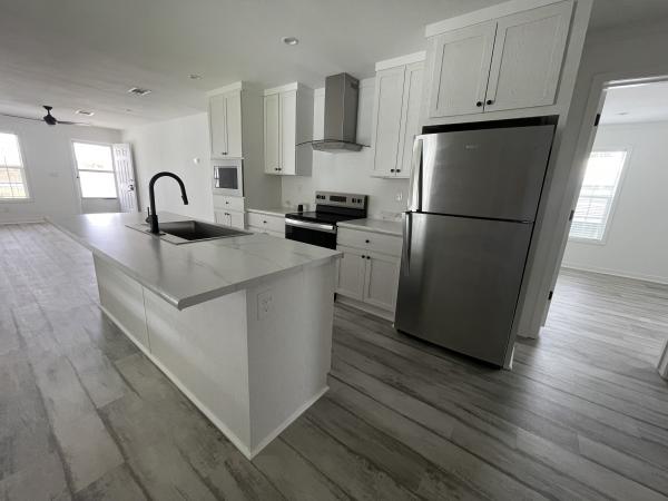 2025 Champion CH2450H32G01 Mobile Home