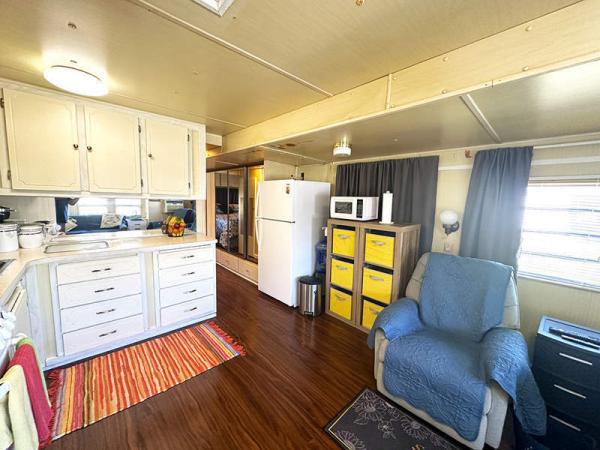 1983 Yell Manufactured Home