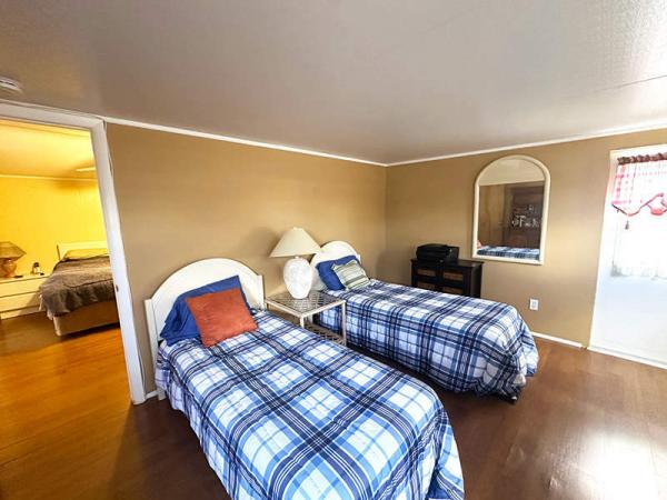 1991 CLAR Manufactured Home