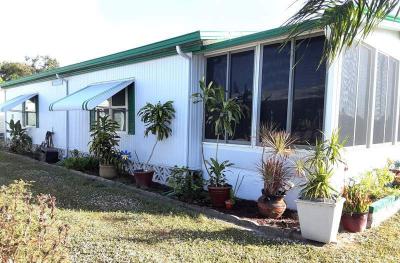 Photo 3 of 8 of home located at 188 Guava Cir Lot #194 Bradenton, FL 34207