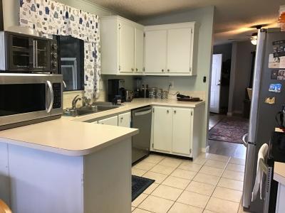 Photo 4 of 11 of home located at 2236 Primavera Ave. Port Orange, FL 32129