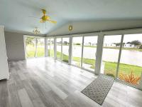 1990 Palm Harbor Manufactured Home