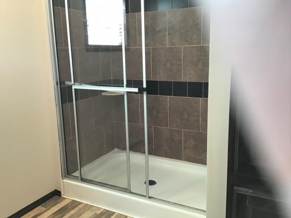 2018 Adventure 0442ST1 Mobile Home