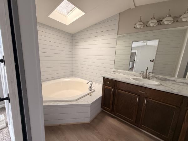 1995 Redman UNK Mobile Home