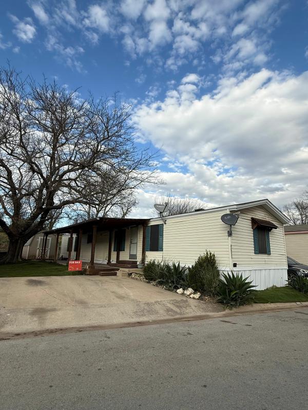 Photo 1 of 2 of home located at 4318 Washington Irvin Lot 88 Fort Worth, TX 76114