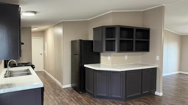 2003 Fleetwood Americana Mobile Home