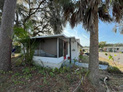 Photo 4 of 17 of home located at 146 Millwood Road Leesburg, FL 34788