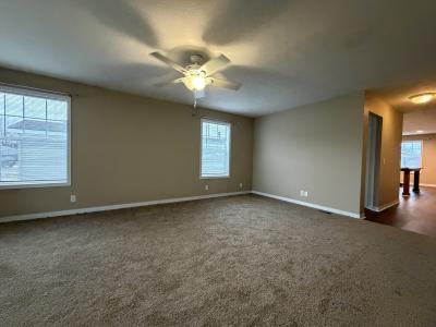 Photo 2 of 4 of home located at 25131 Oxford Woodhaven, MI 48183