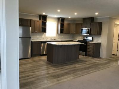 Mobile Home at 123 West Daisy Lane Holland, OH 43528