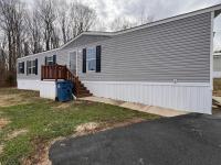 2022 Clayton Homes Inc Community Series Mobile Home