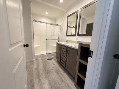 Photo 2 of 6 of home located at 163 Pin Oak Drive Coopersville, MI 49404