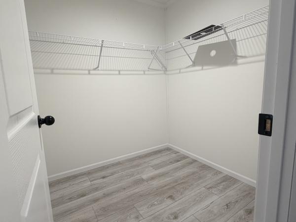 2025 Champion RAPB2852H32103 Mobile Home