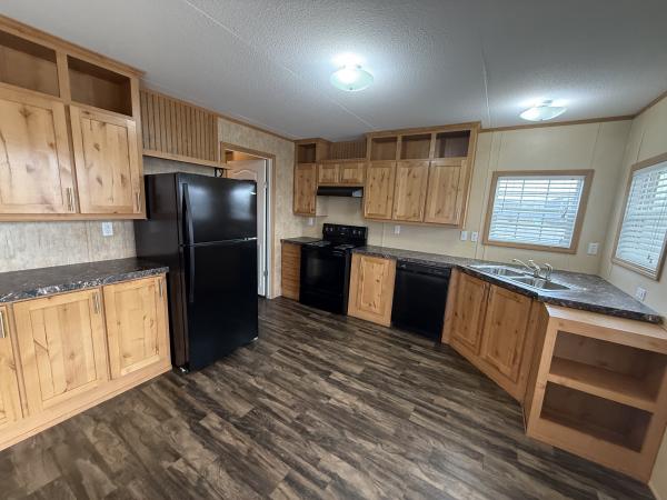 2018 Champion CH2842A Mobile Home