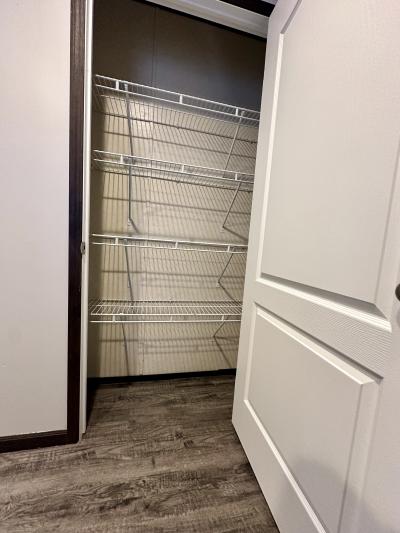 Photo 4 of 11 of home located at 561 Strawberry Lane Muskegon, MI 49442