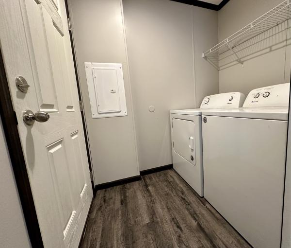 2021 Clayton NA Mobile Home