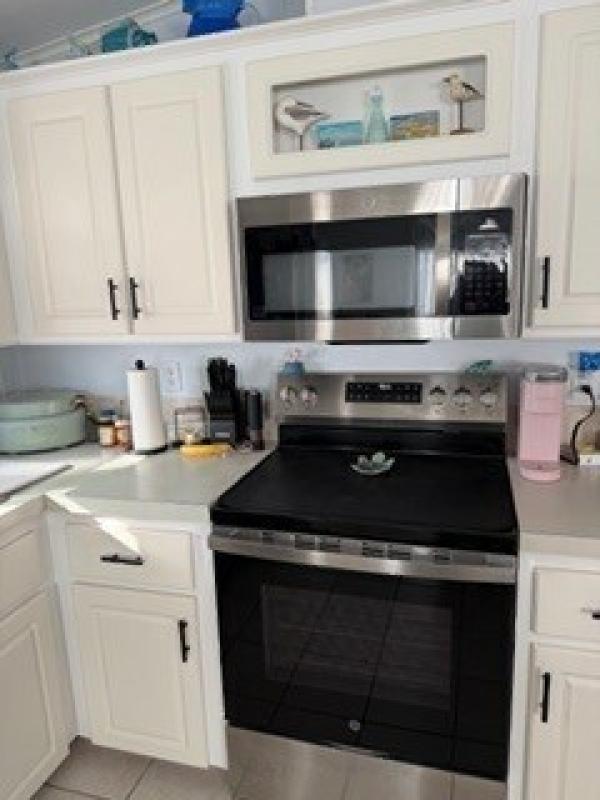 2004 CLSI JACFL25201 A/B Mobile Home