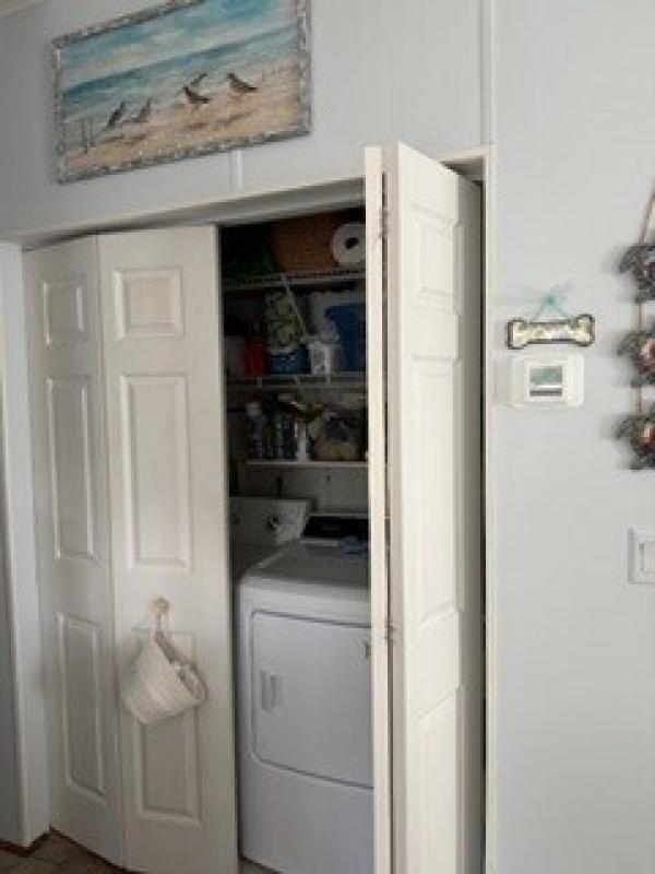 2004 CLSI JACFL25201 A/B Mobile Home