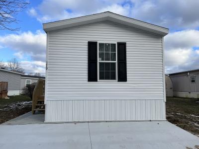 Photo 3 of 30 of home located at 6610 Lear Nagle Rd #179 #179 North Ridgeville, OH 44039