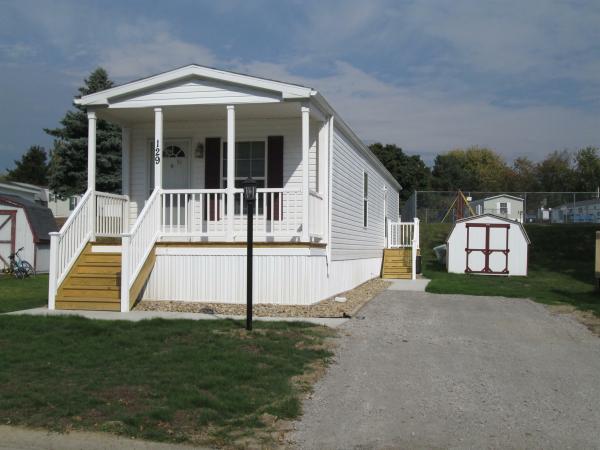 2015 CHAMPION S&SSF673  Home