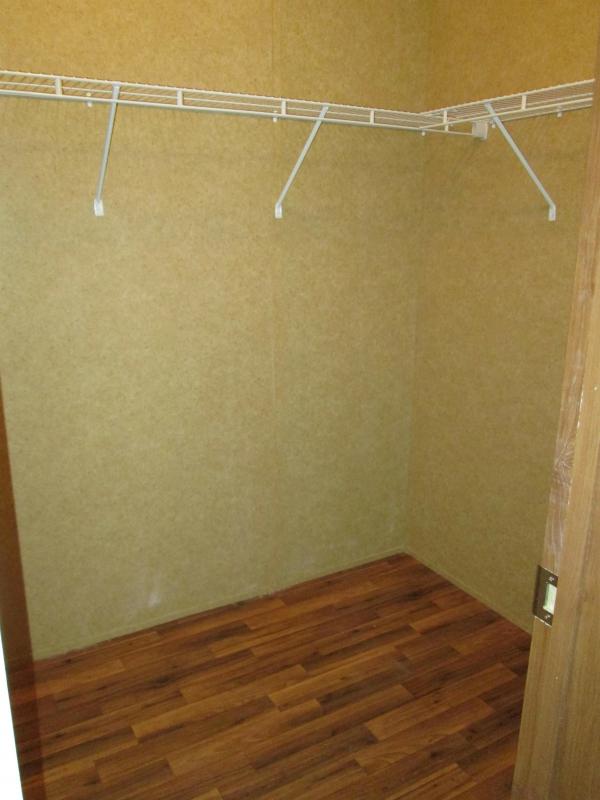 2013 CHAMPION 610 RDAOT1233  Home