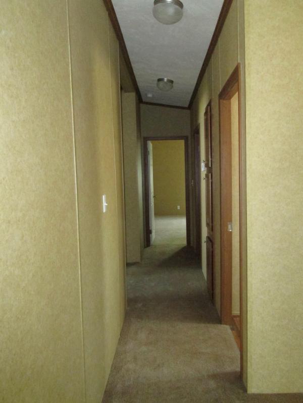 2013 CHAMPION 610 RDAOT1233  Home