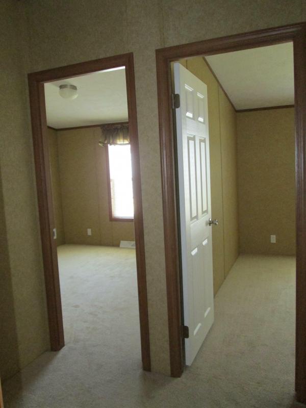 2013 CHAMPION 610 RDAOT1233  Home