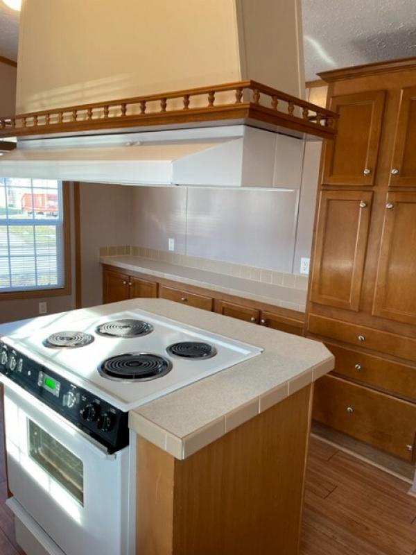 2005 SKYLINE 4911-0333-T  Home