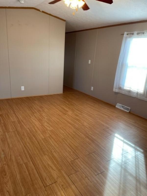 2005 SKYLINE 4911-0333-T  Home