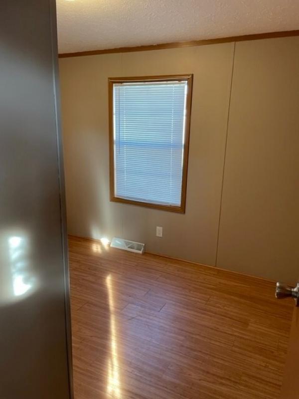 2005 SKYLINE 4911-0333-T  Home