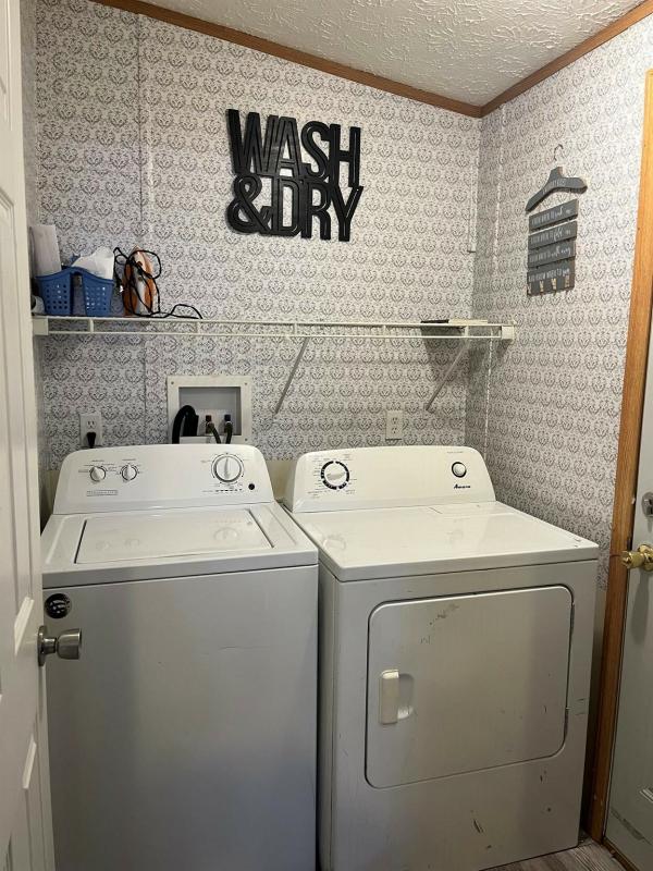 2006 FLEETWOOD 273  Home