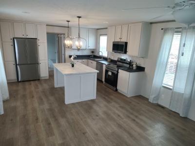 Mobile Home at 2316 Kingsbury Drive  #75 Canton, OH 44706