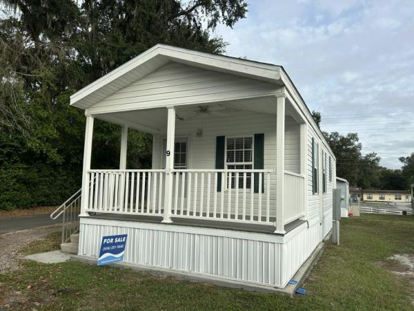 2017 CHIO Mobile Home For Sale