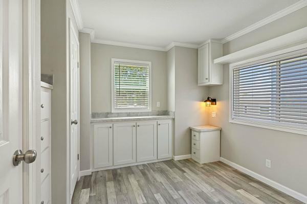 2023 360HK12422A  Home