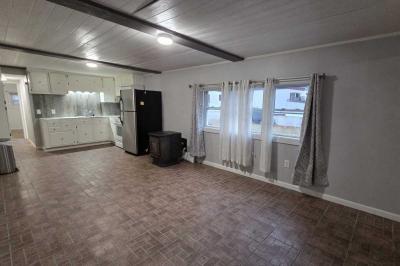 Photo 5 of 18 of home located at 36 Pipit Dr Chicopee, MA 01020