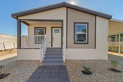 Photo 2 of 31 of home located at 5001 W Florida Ave, #532 Hemet, CA 92545