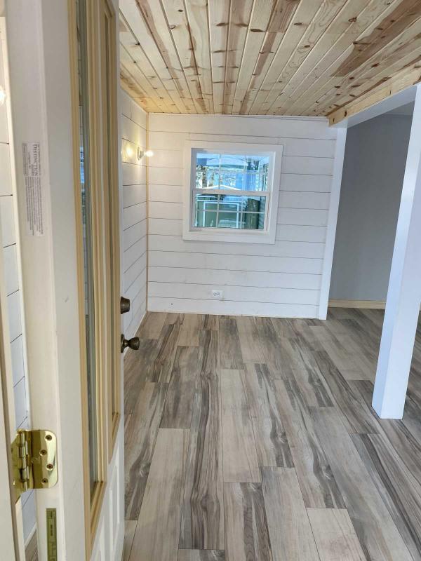 New Moon Mobile Home