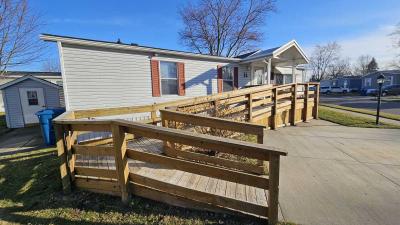 Photo 5 of 37 of home located at 3 San Carlos St Belleville, MI 48111