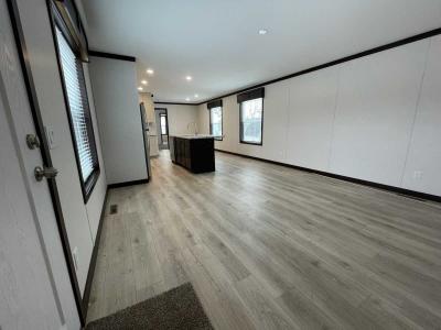 Photo 5 of 11 of home located at 448 California St. #53 Hutchinson, MN 55350