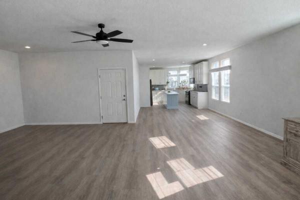 2023 Fleetwood Vogue !! Manufactured Home