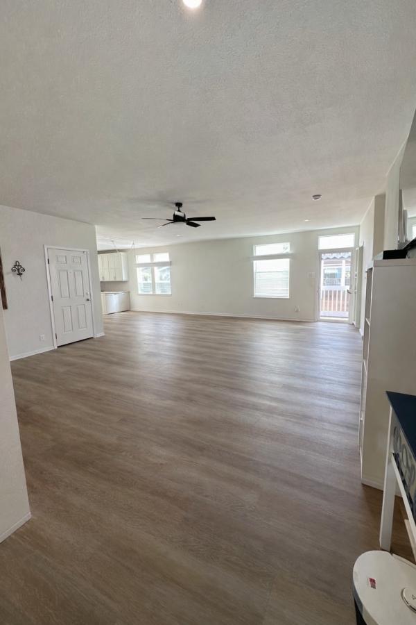 2023 Fleetwood Vogue !! Manufactured Home