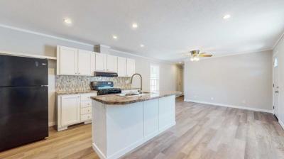 Photo 3 of 10 of home located at 6901 SE 14th St. #42 Des Moines, IA 50320