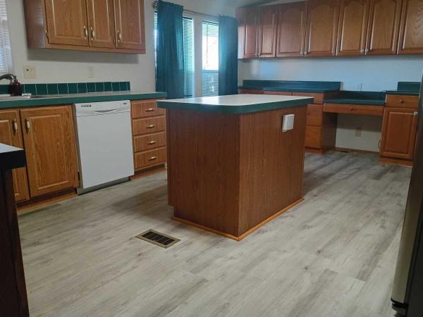 1998 Cavco Mobile Home