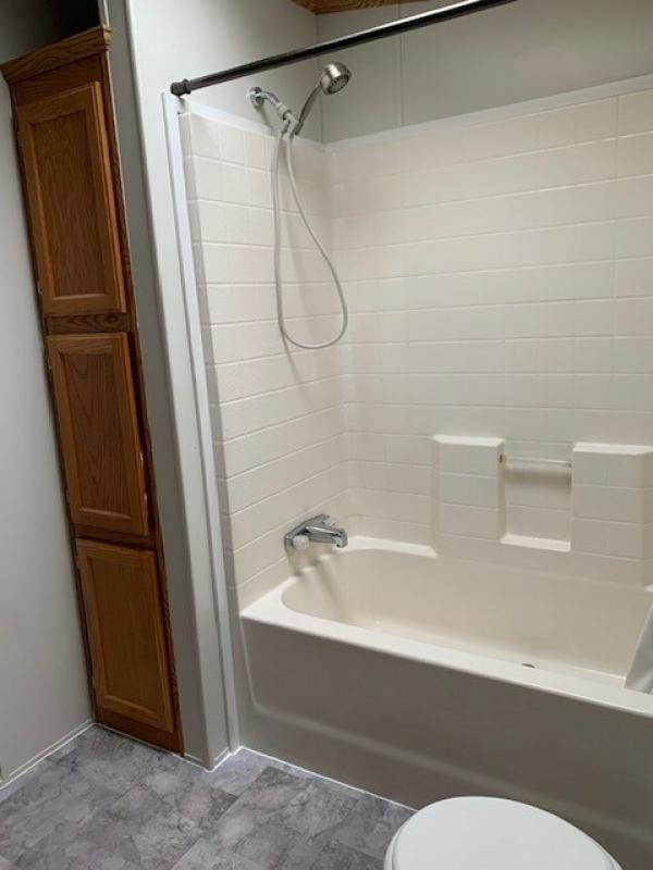 2000 Friendship New Millenium Manufactured Home