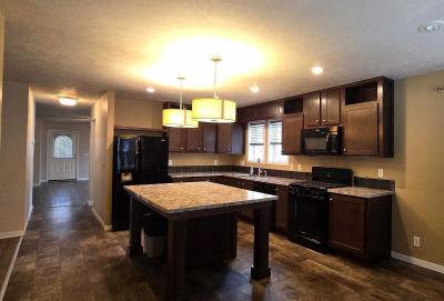 Photo 4 of 6 of home located at 11595 Dunhill Drive Whitmore Lake, MI 48189